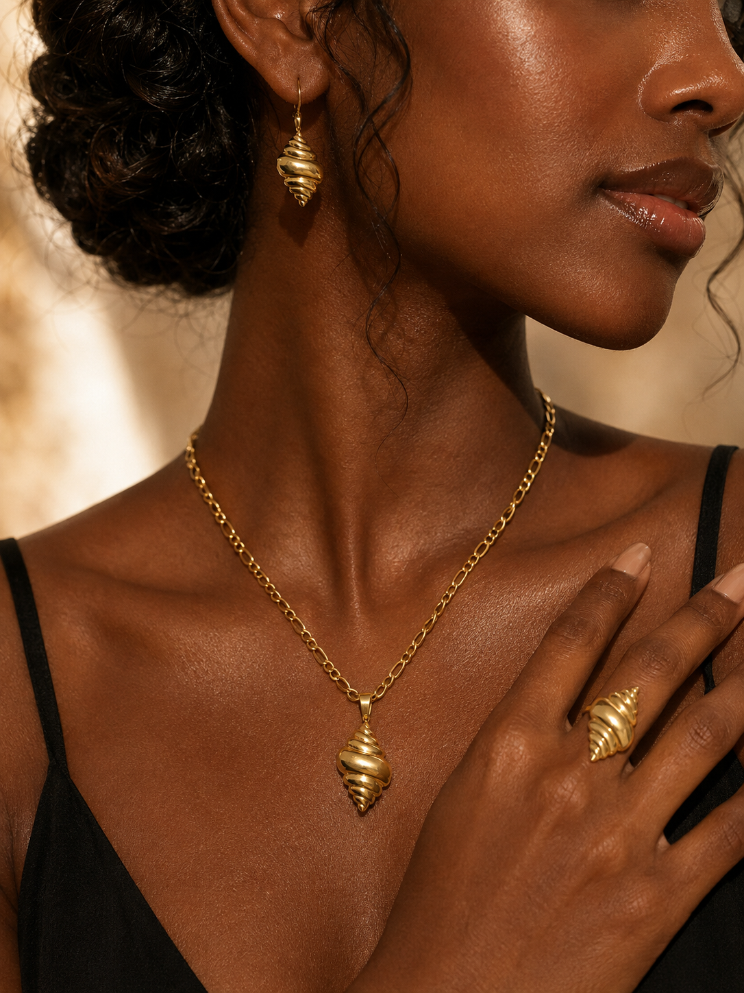 Golden Statement Necklace & Bracelet Set