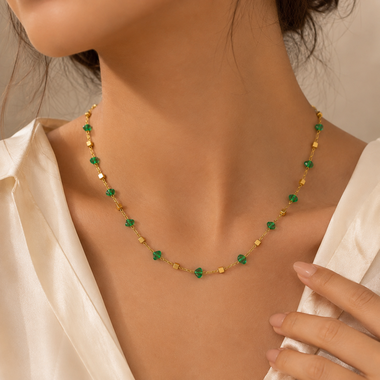 Green Beaded Gold Necklace